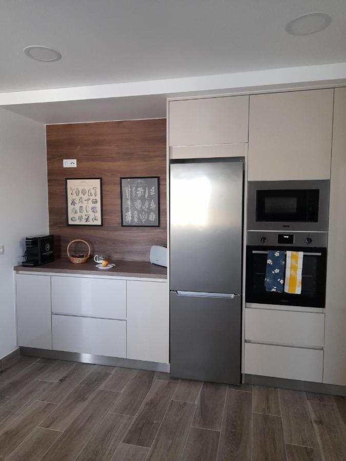 Hall 92 Quartos Com Wc Em Moradia Com Piscina A-Das-Lebres לורס מראה חיצוני תמונה